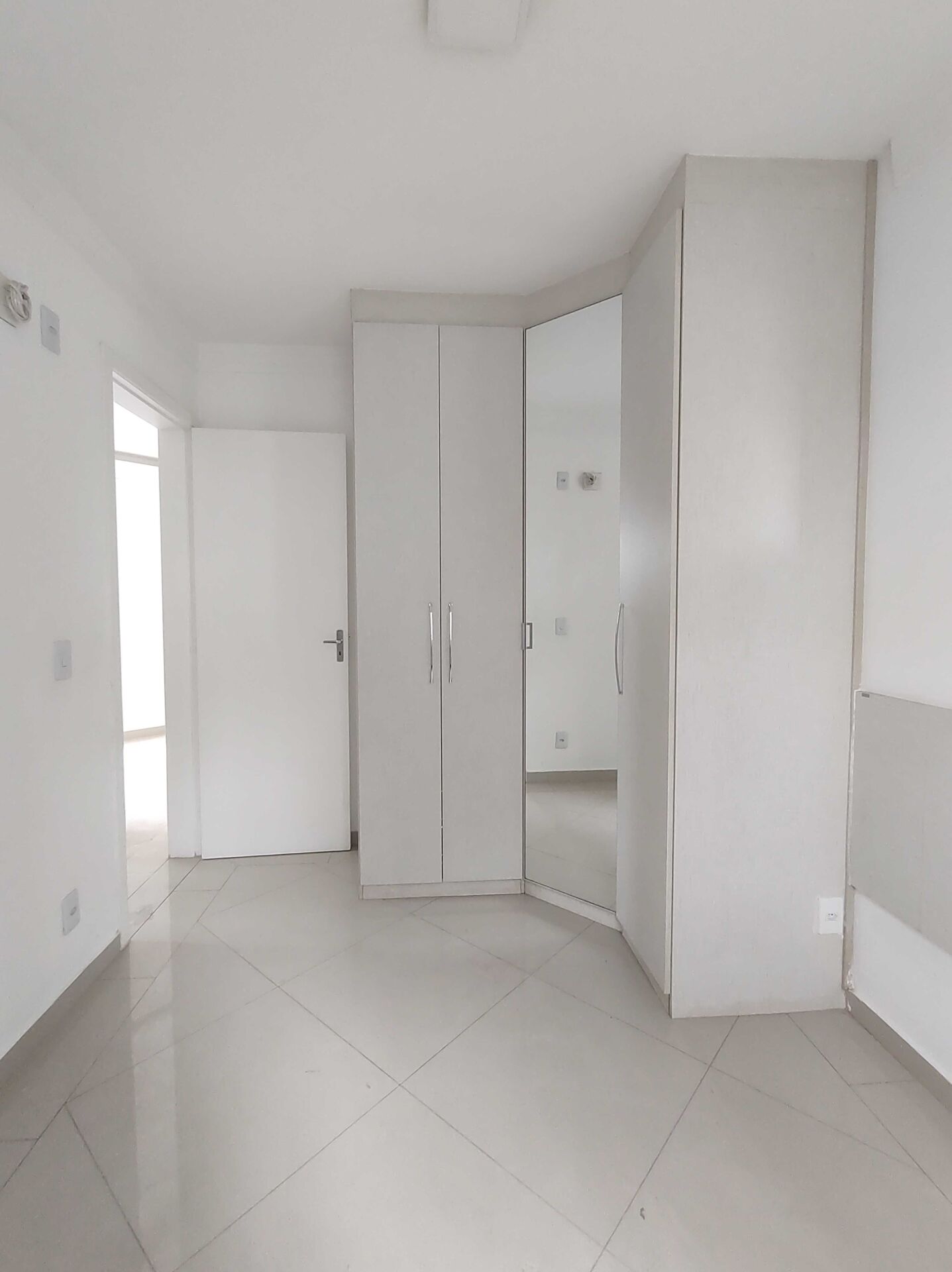 Apartamento à venda com 2 quartos, 49m² - Foto 20