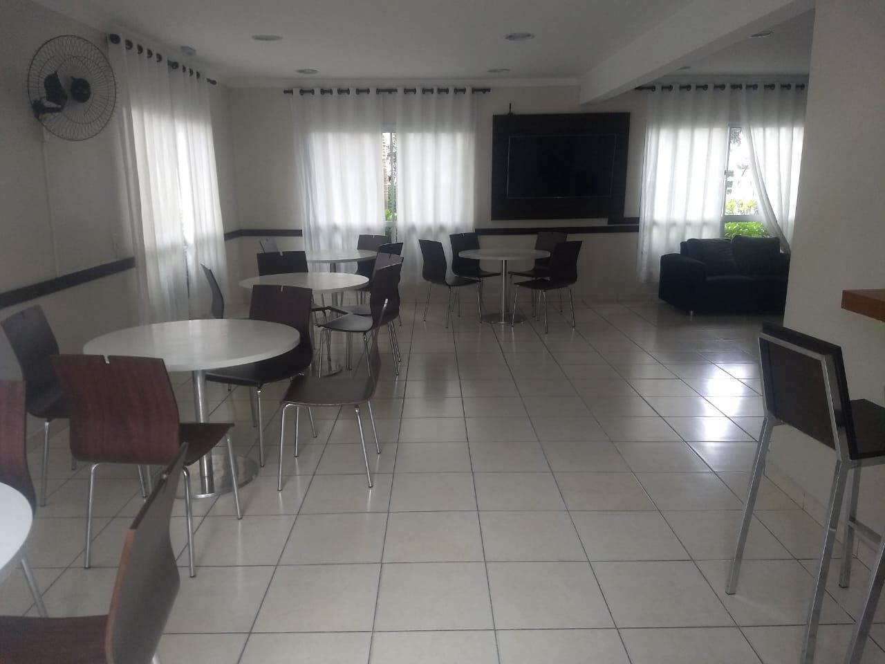 Apartamento à venda com 2 quartos, 49m² - Foto 25