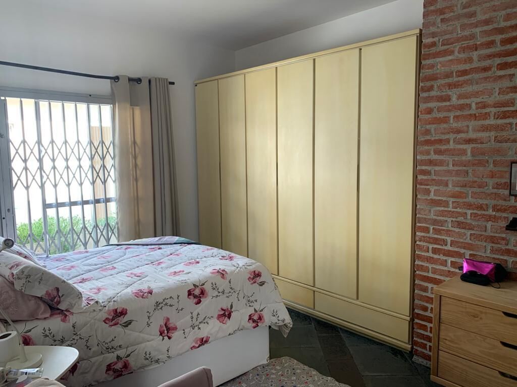 Sobrado para alugar com 5 quartos, 291m² - Foto 29