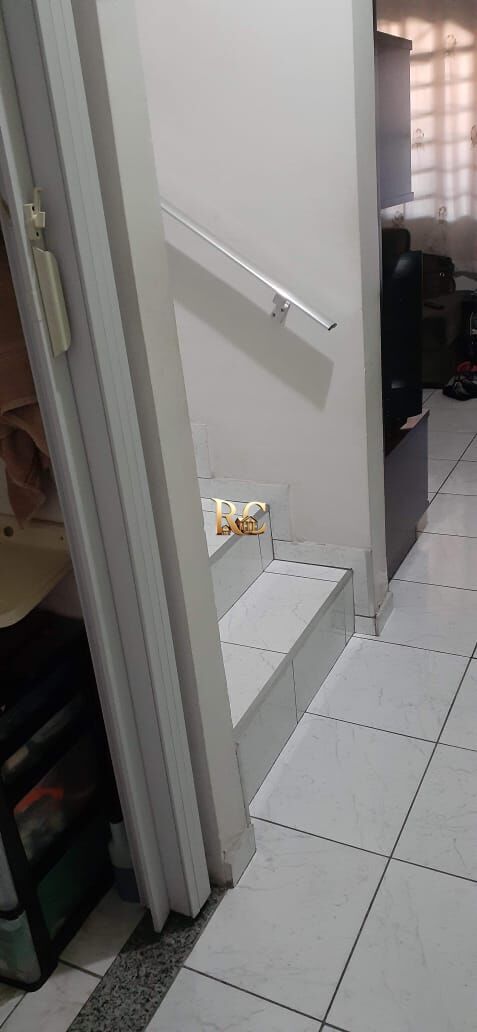 Sobrado à venda com 2 quartos, 85m² - Foto 19