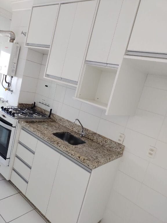 Apartamento à venda com 2 quartos, 45m² - Foto 9