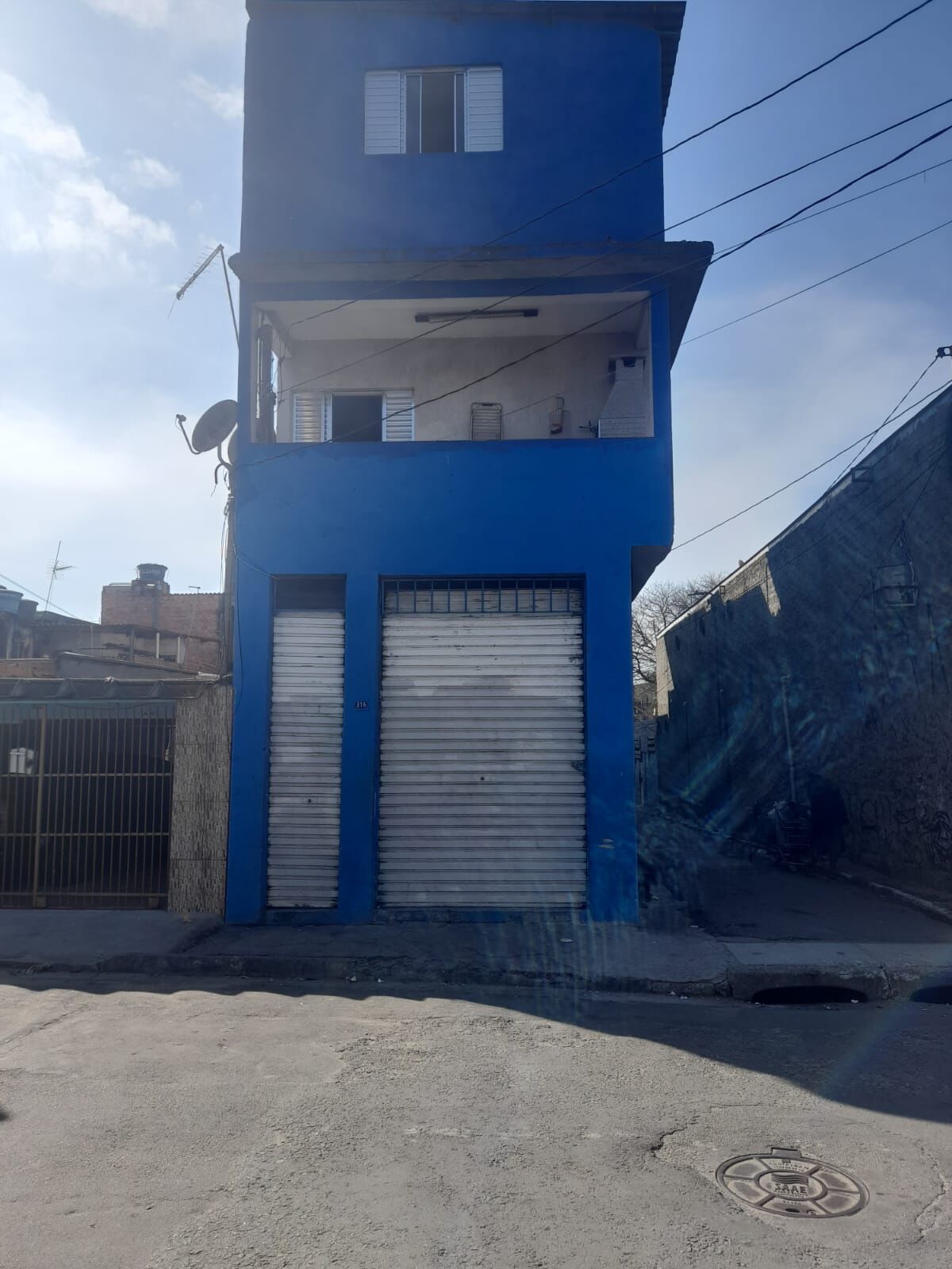 Sobrado à venda com 2 quartos, 140m² - Foto 1