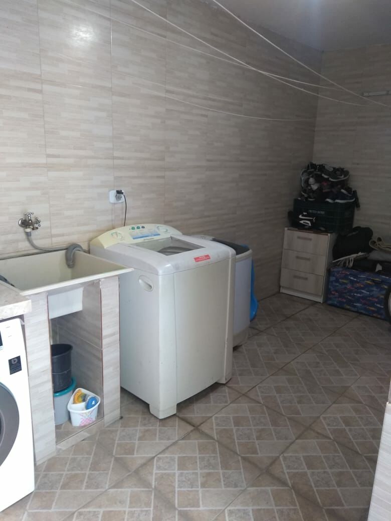 Sobrado à venda com 2 quartos, 100m² - Foto 4