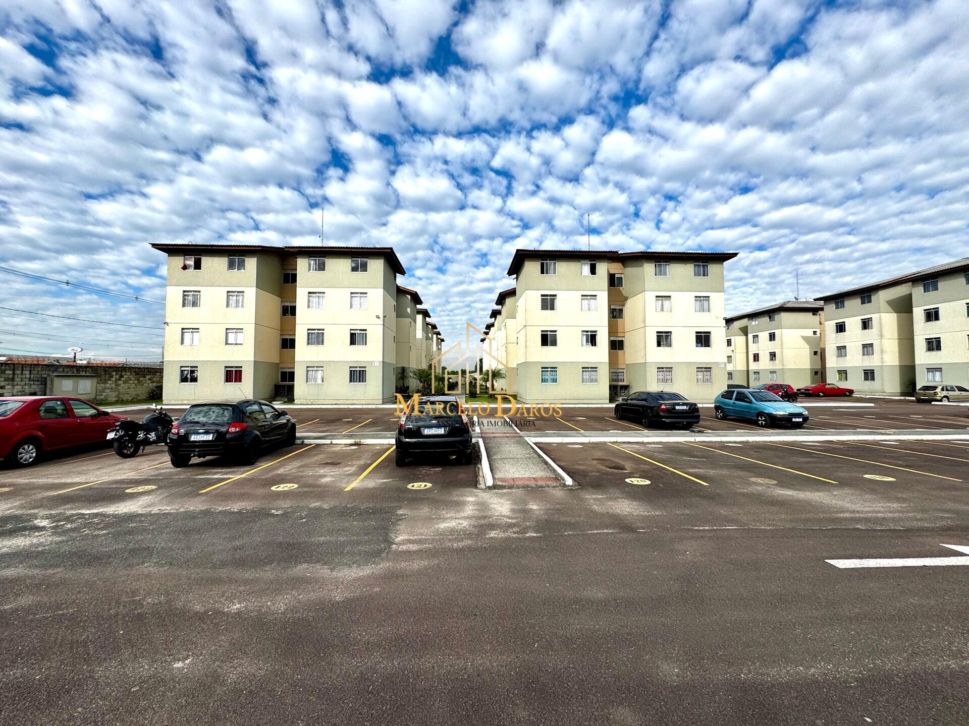 Apartamento à venda com 2 quartos, 47m² - Foto 2