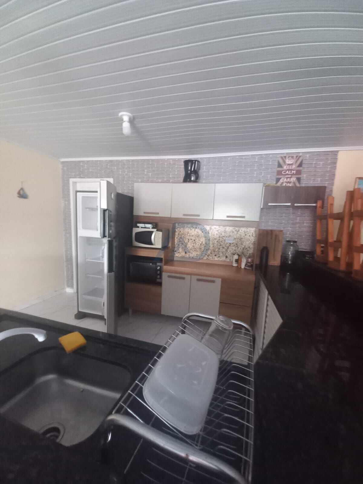 Casa à venda com 4 quartos, 200m² - Foto 11