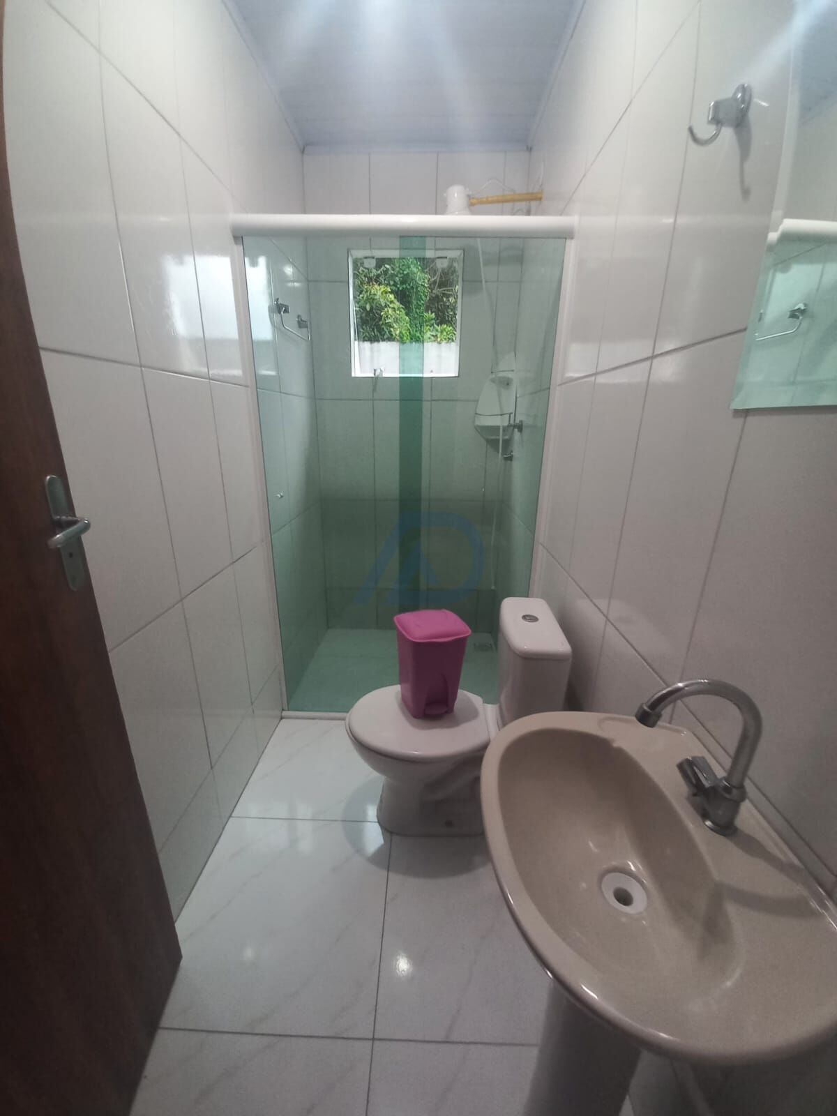 Casa à venda com 4 quartos, 200m² - Foto 10