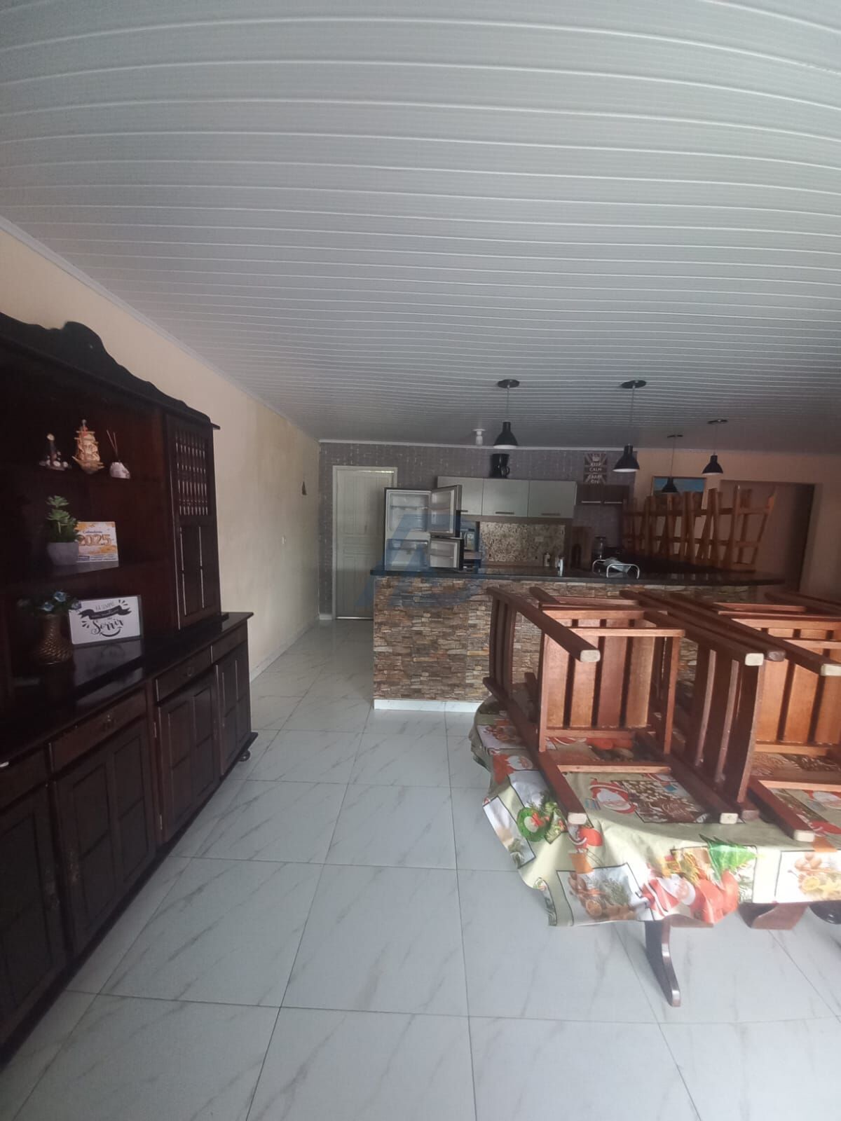 Casa à venda com 4 quartos, 200m² - Foto 12