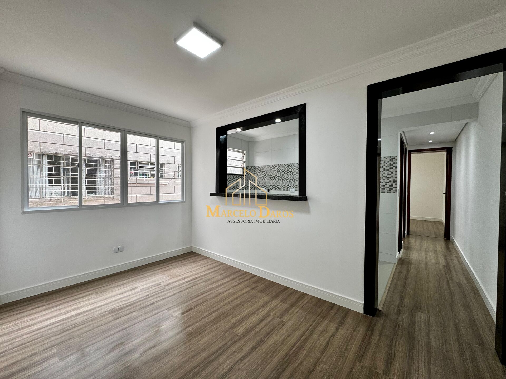 Apartamento à venda com 2 quartos, 45m² - Foto 3