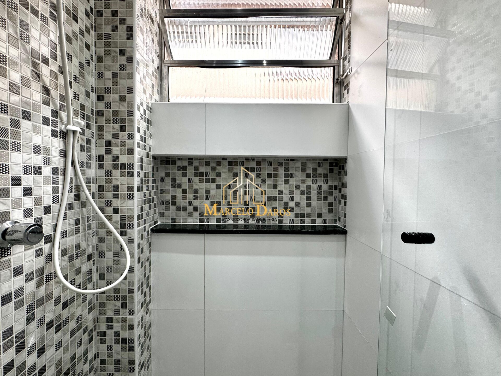 Apartamento à venda com 2 quartos, 45m² - Foto 11