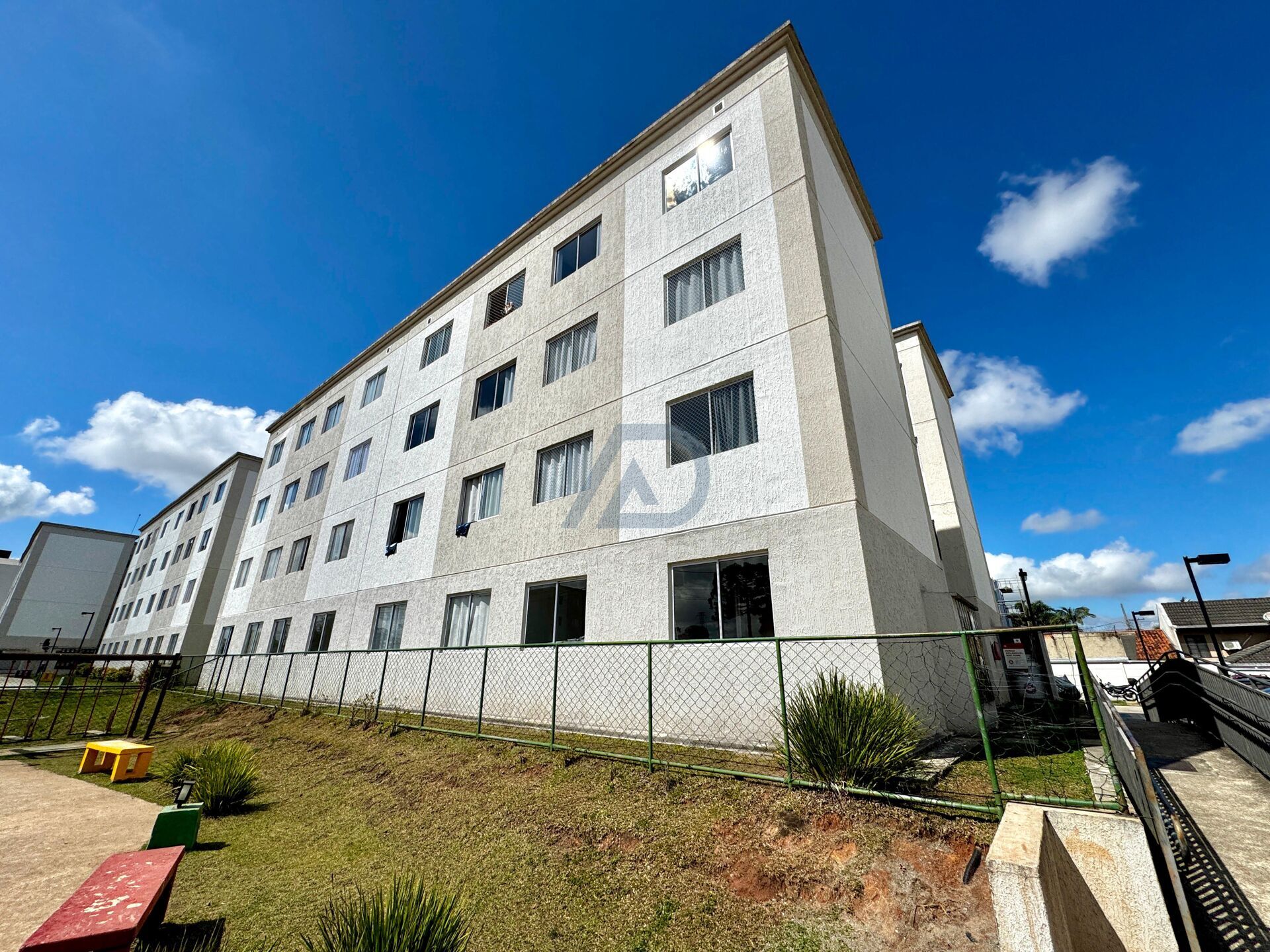 Apartamento à venda com 2 quartos, 38m² - Foto 2