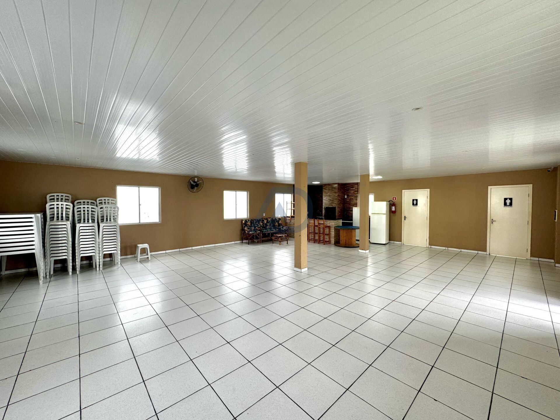 Apartamento à venda com 2 quartos, 47m² - Foto 3