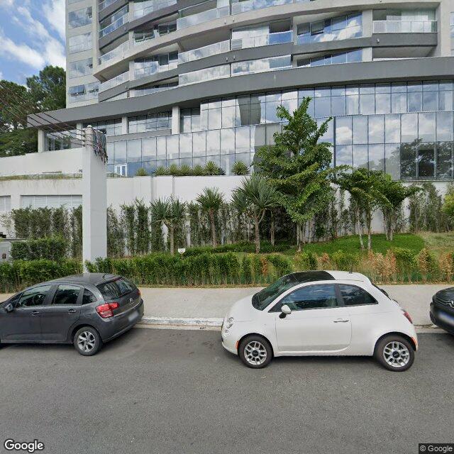 Imagem estática do "Street View" da localização