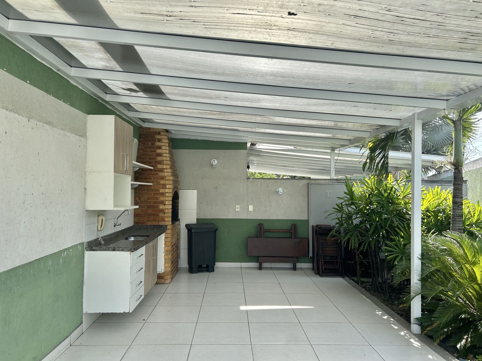 Apartamento à venda com 2 quartos, 56m² - Foto 18