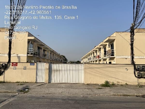 Casa à venda com 2 quartos, 66m² - Foto 1