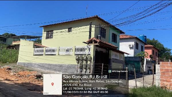 Casa à venda com 2 quartos, 71m² - Foto 1