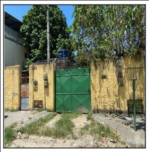 Casa à venda com 2 quartos, 108m² - Foto 1