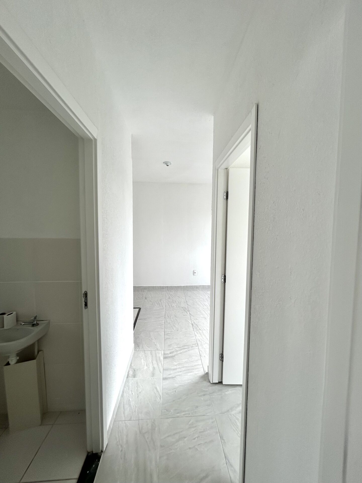 Apartamento à venda com 2 quartos, 47m² - Foto 14