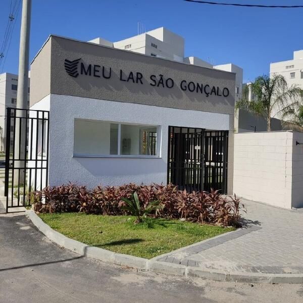 Apartamento à venda com 2 quartos, 43m² - Foto 1