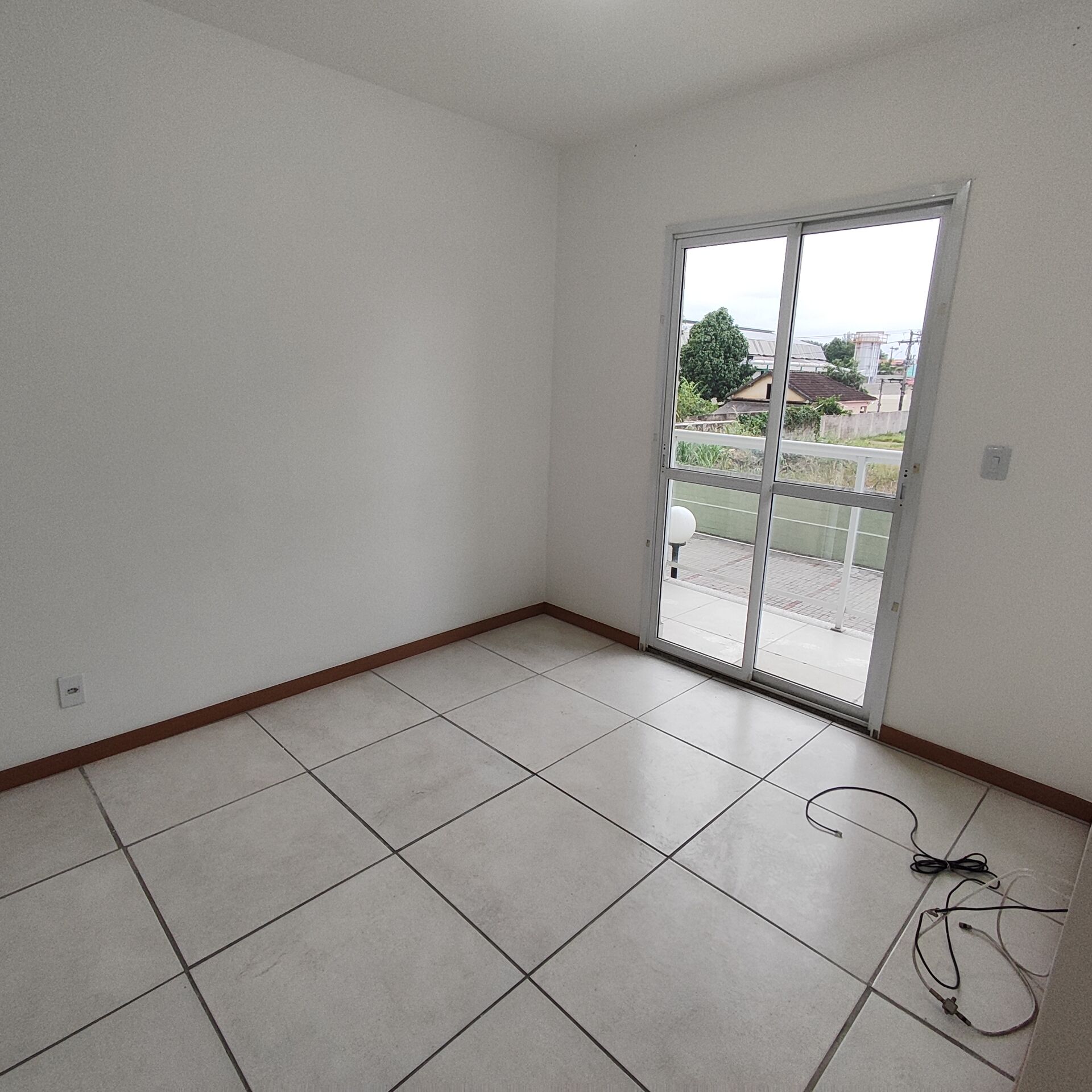 Apartamento à venda com 2 quartos, 56m² - Foto 2