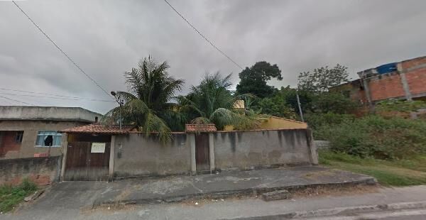 Casa à venda com 2 quartos, 115m² - Foto 1