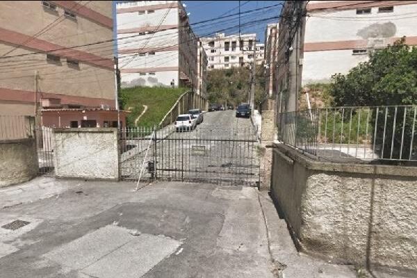 Apartamento à venda com 2 quartos, 60m² - Foto 1