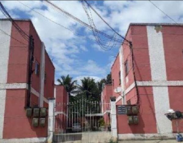 Apartamento à venda com 2 quartos, 61m² - Foto 1