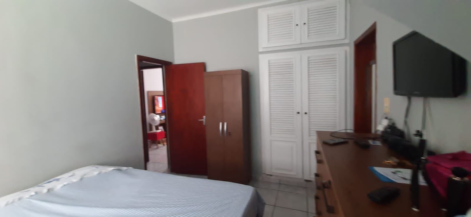 Casa à venda com 3 quartos, 230m² - Foto 14