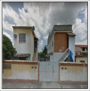 Casa à venda com 2 quartos, 54m² - Foto 1