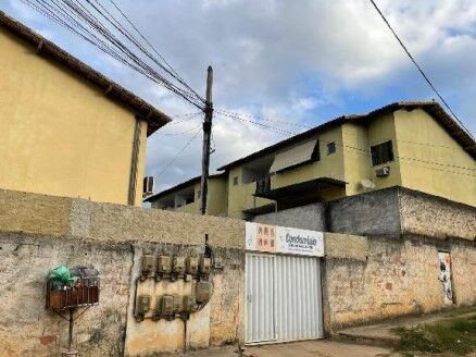 Casa à venda com 2 quartos, 59m² - Foto 1