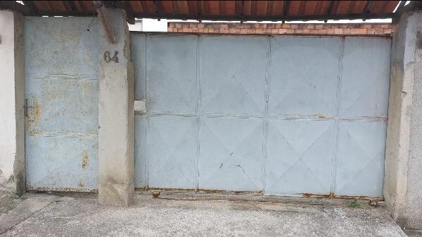Casa à venda com 2 quartos, 149m² - Foto 1
