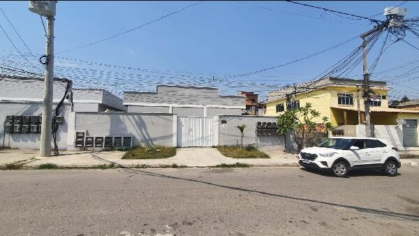 Casa à venda com 1 quarto, 28m² - Foto 1