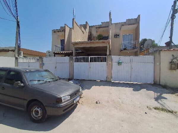 Casa à venda com 2 quartos, 51m² - Foto 1