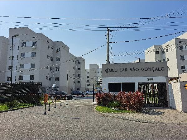 Apartamento à venda com 2 quartos, 43m² - Foto 1