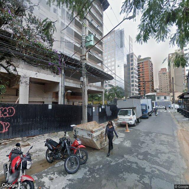 Imagem estática do "Street View" da localização