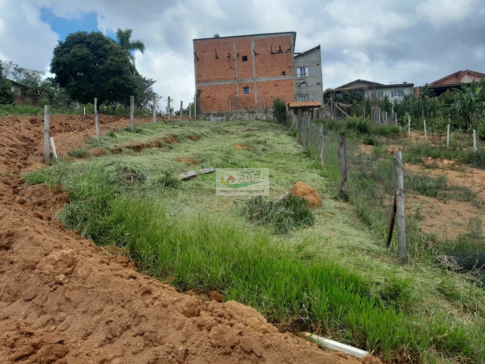 Terreno em Moreiras, Mairinque/SP Com linda vista !