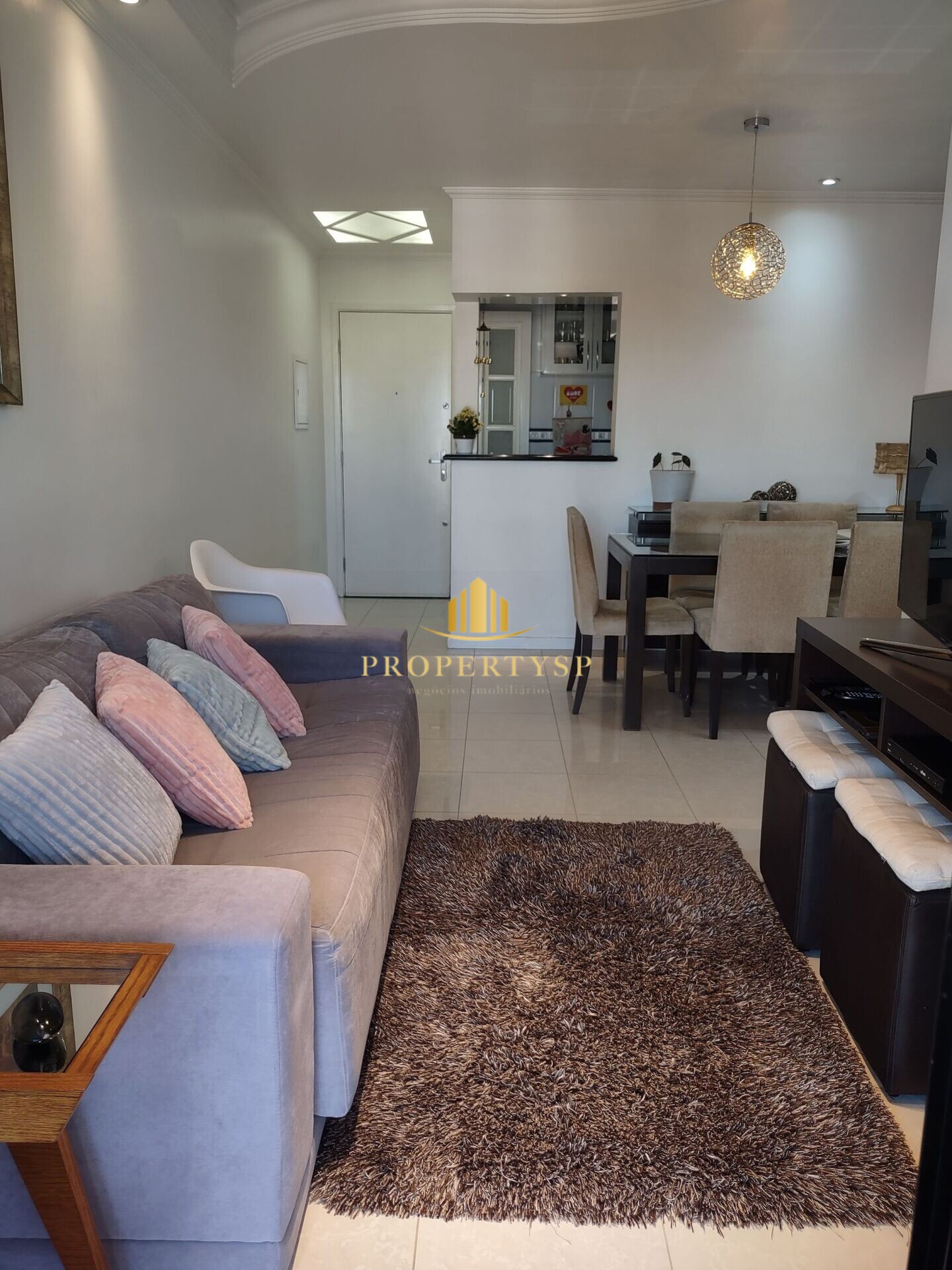 Apartamento à venda com 3 quartos, 69m² - Foto 1