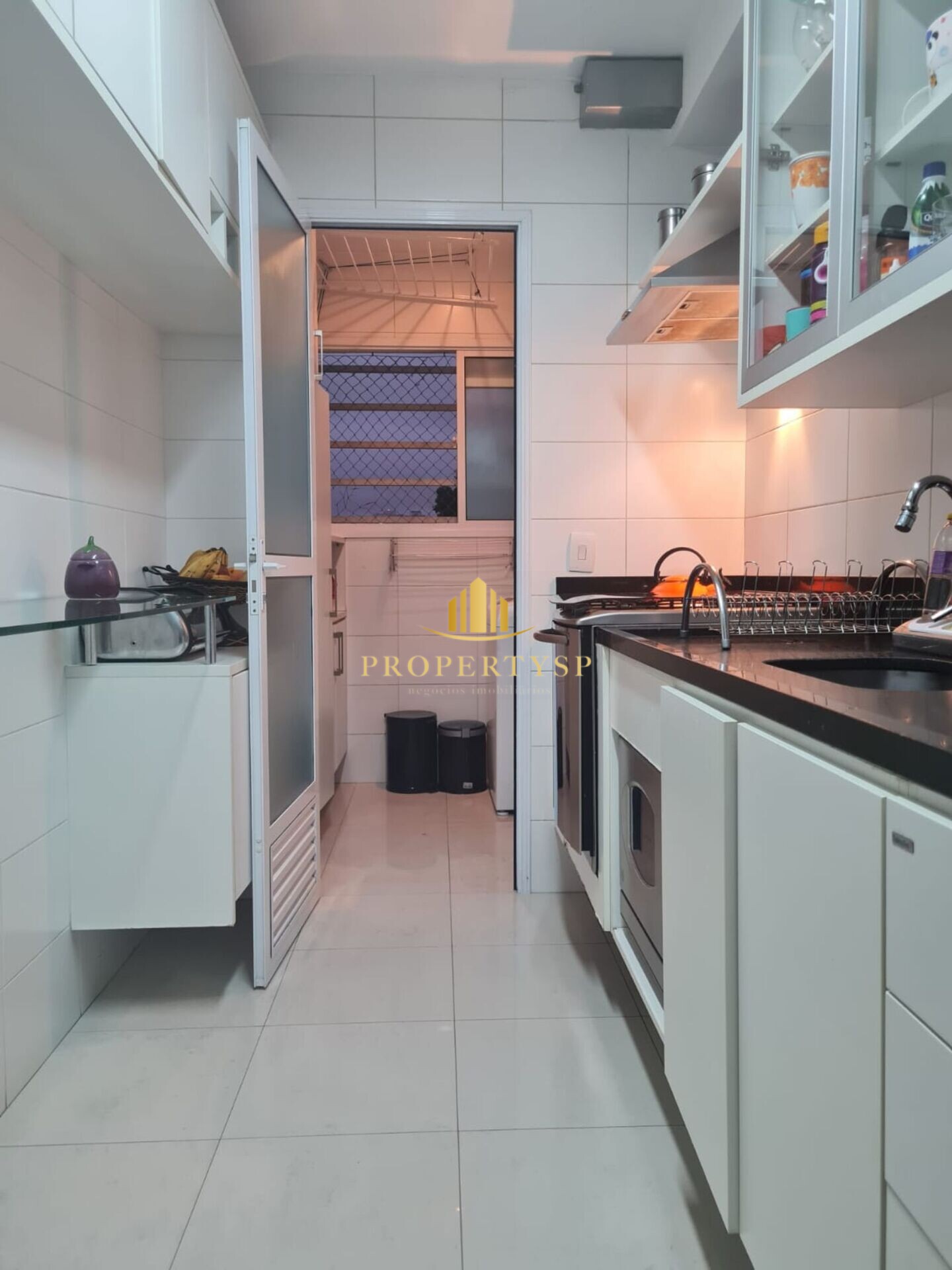 Apartamento à venda com 3 quartos, 87m² - Foto 12