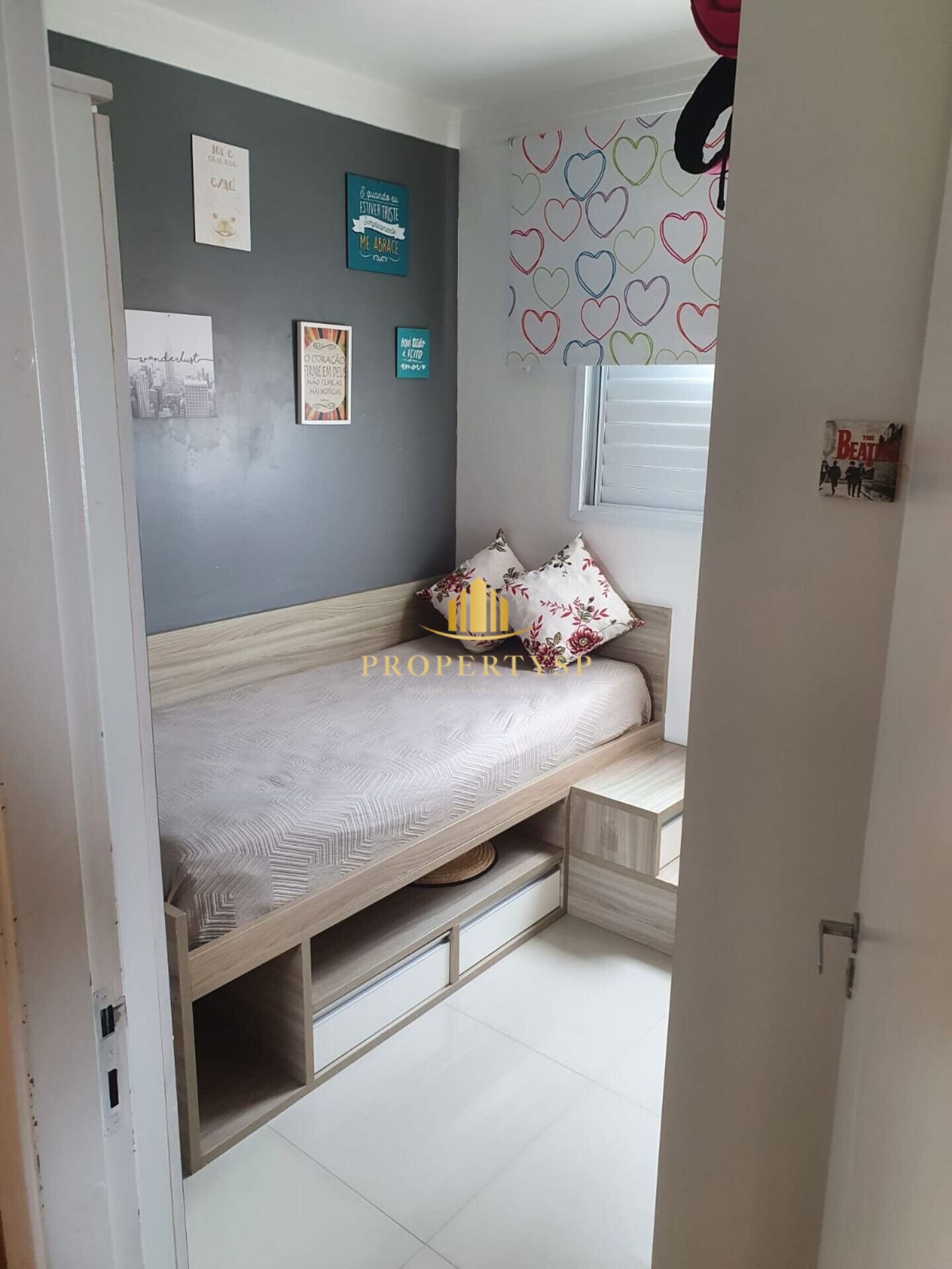 Apartamento à venda com 3 quartos, 80m² - Foto 8