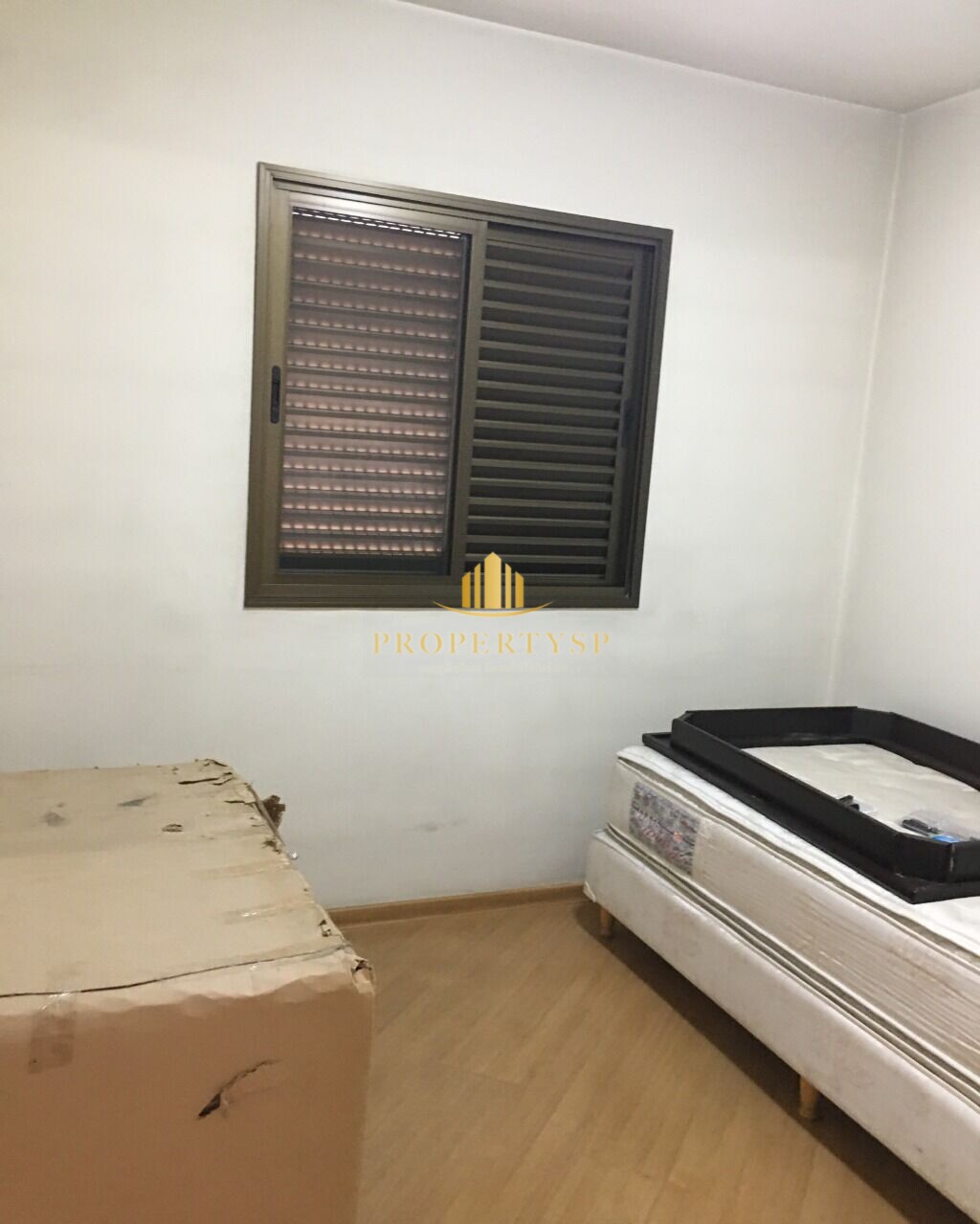 Apartamento à venda com 3 quartos, 75m² - Foto 12