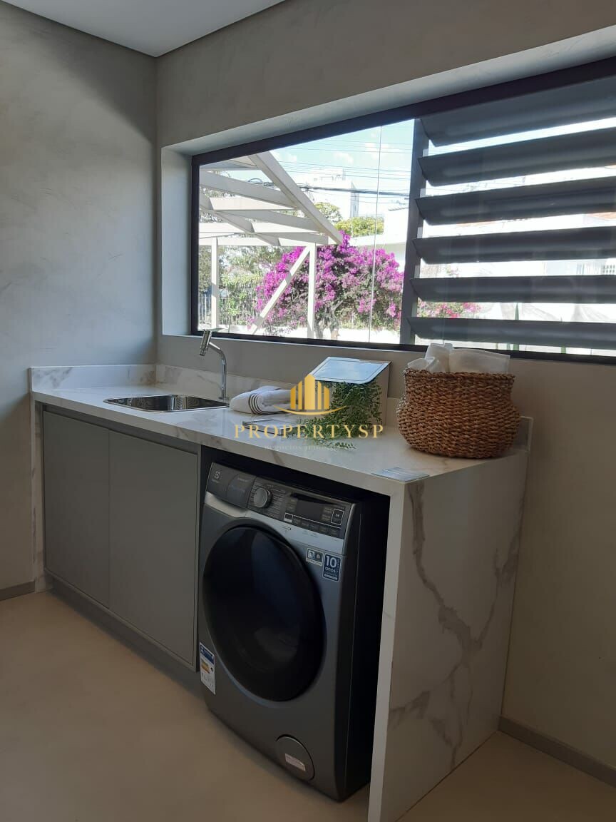 Apartamento à venda com 4 quartos, 195m² - Foto 15