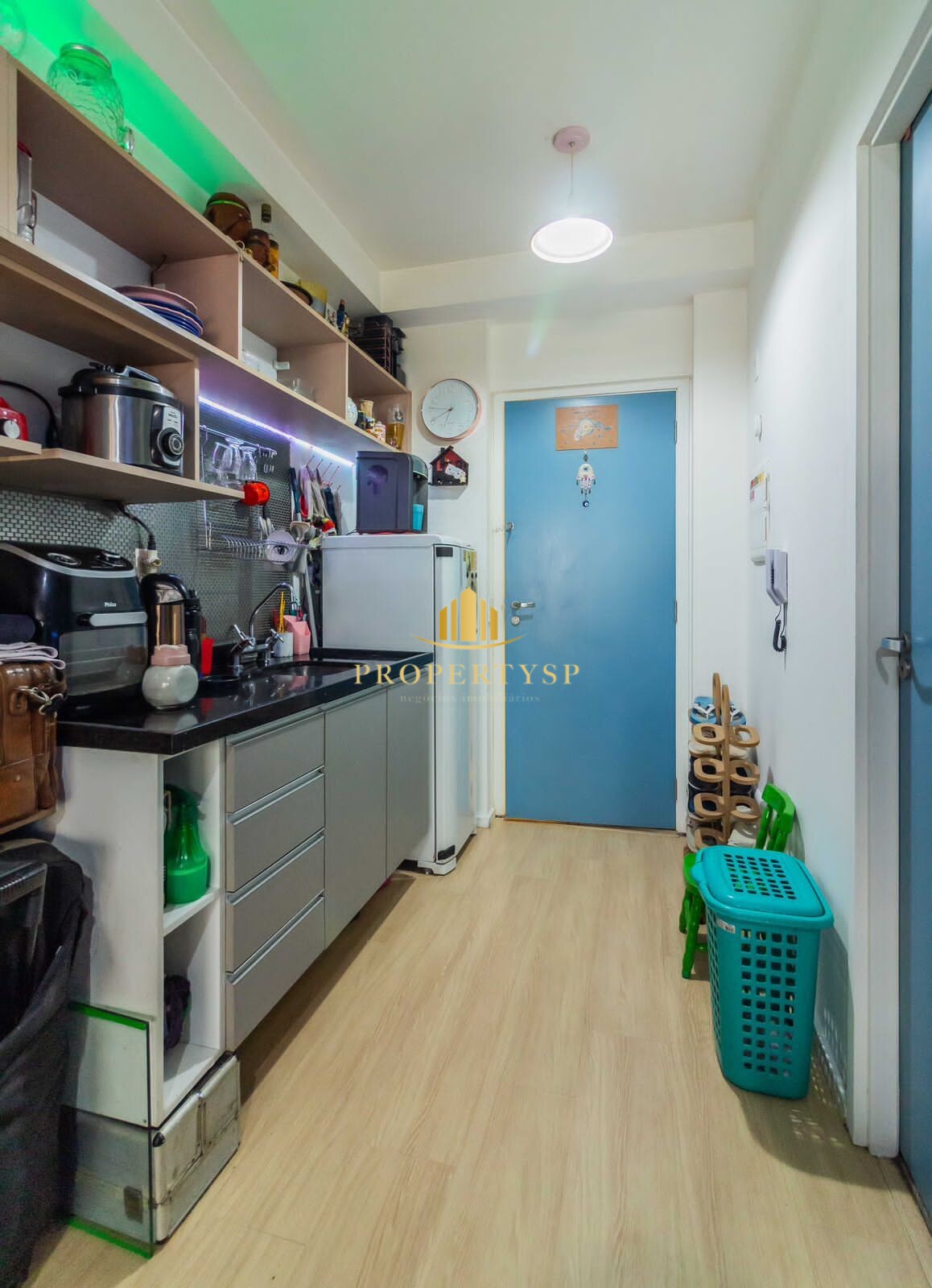 Apartamento à venda com 1 quarto, 38m² - Foto 11