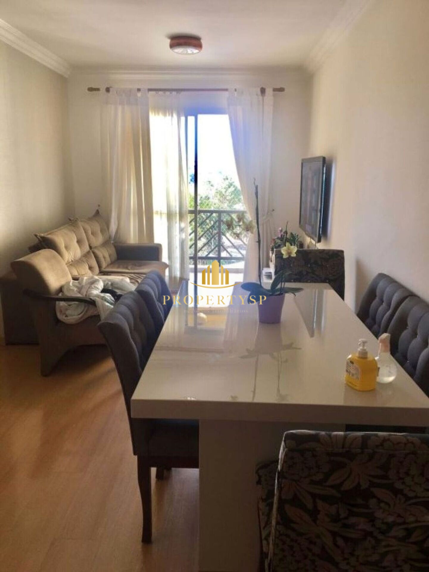 Apartamento à venda com 3 quartos, 75m² - Foto 2