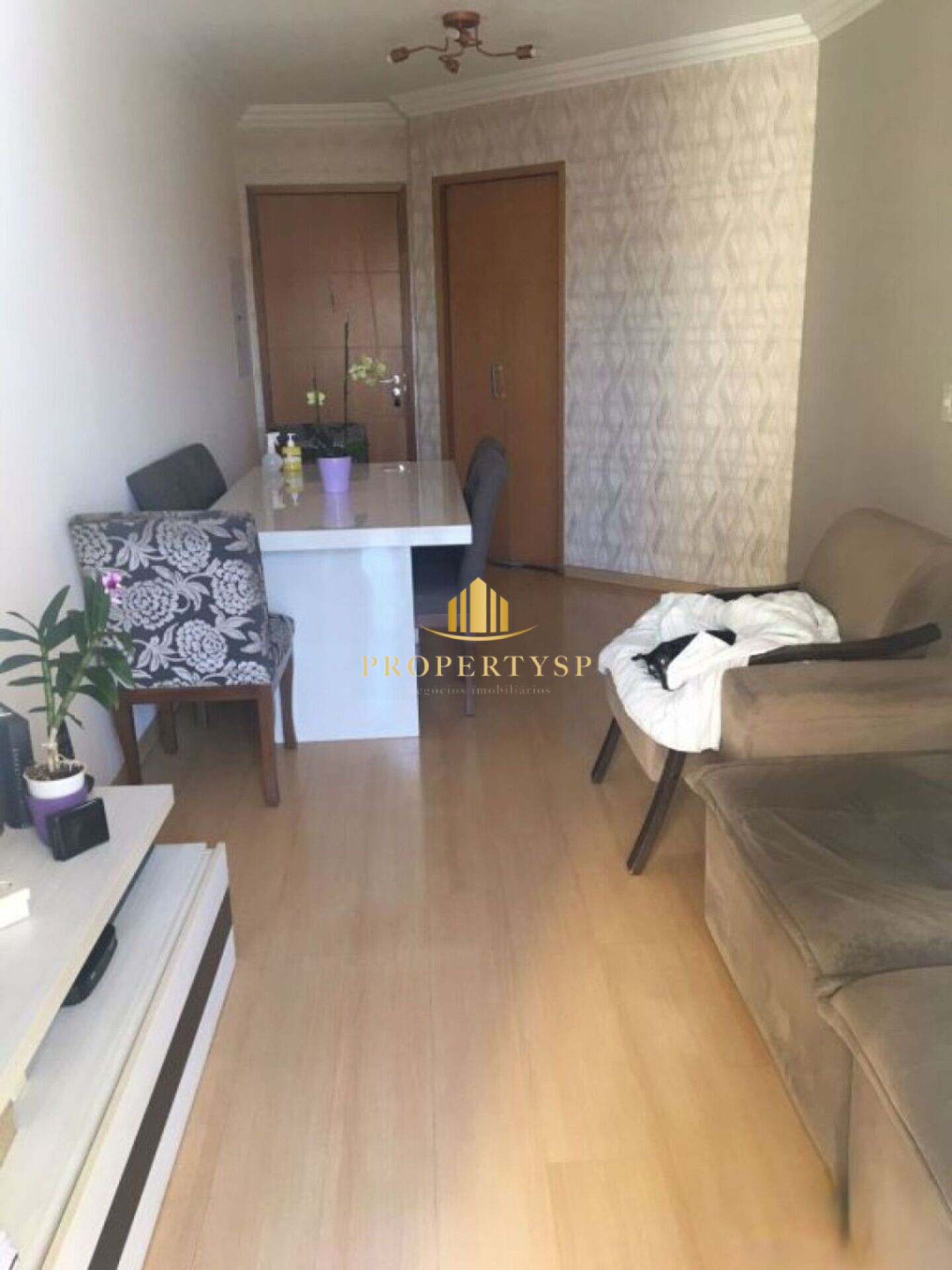 Apartamento à venda com 3 quartos, 75m² - Foto 4