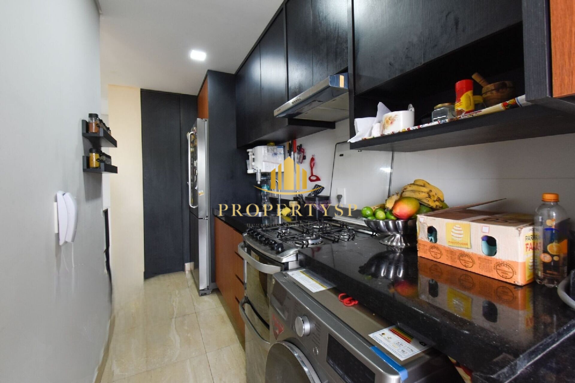 Apartamento à venda com 3 quartos, 81m² - Foto 4