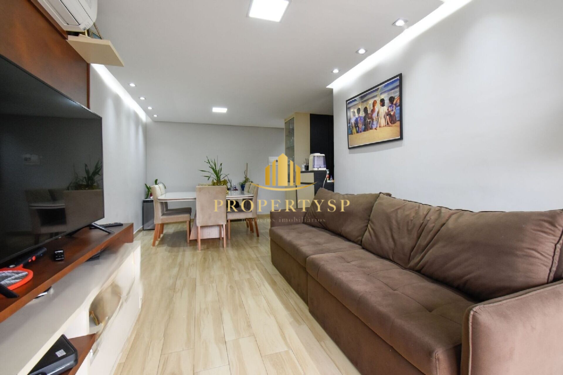 Apartamento à venda com 3 quartos, 81m² - Foto 2