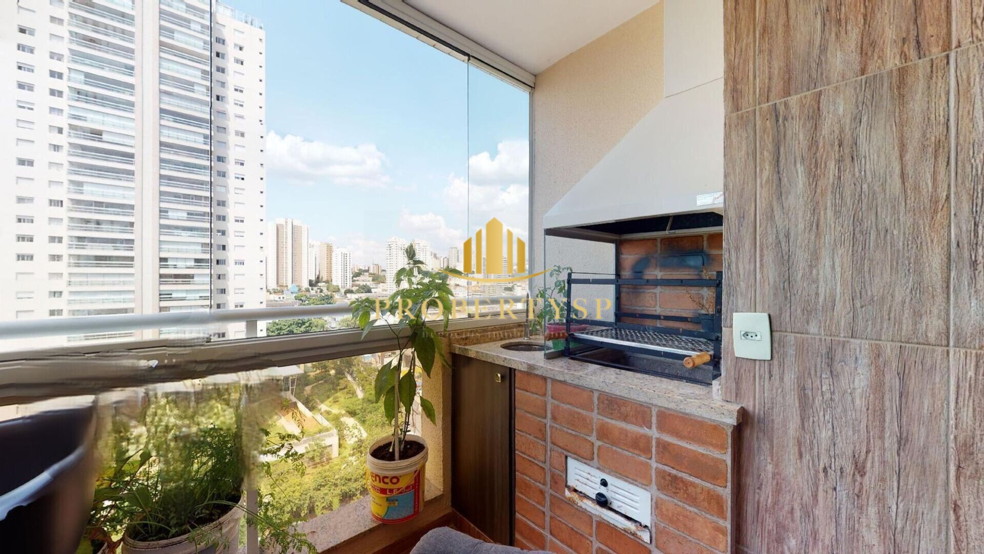 Apartamento à venda com 2 quartos, 74m² - Foto 1