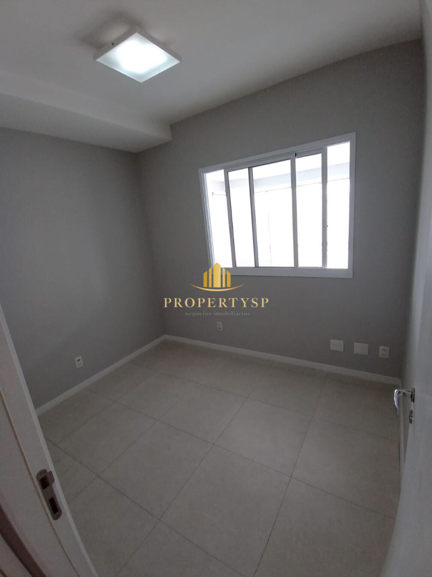 Apartamento à venda com 2 quartos, 76m² - Foto 10