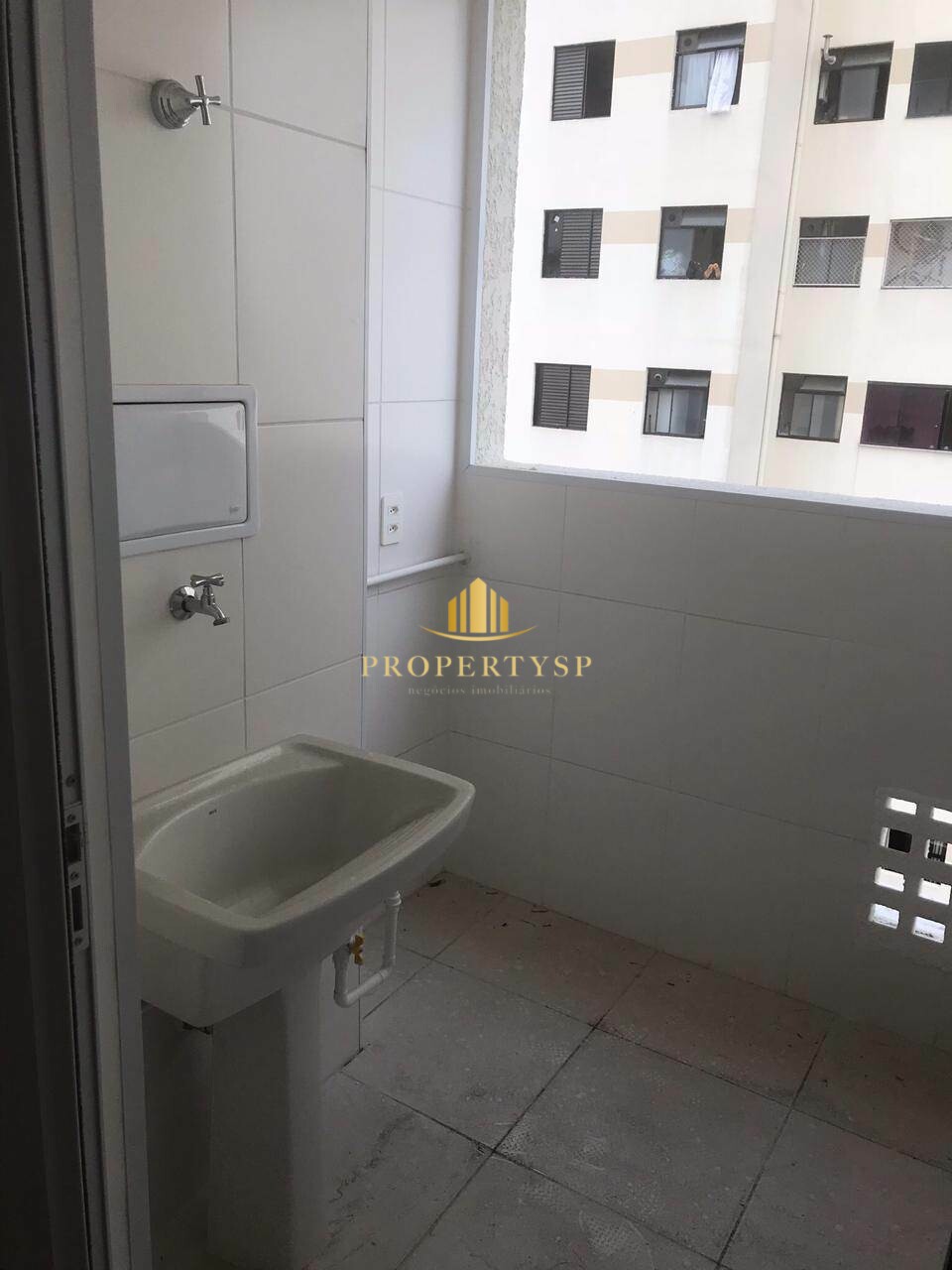 Apartamento à venda com 2 quartos, 58m² - Foto 5