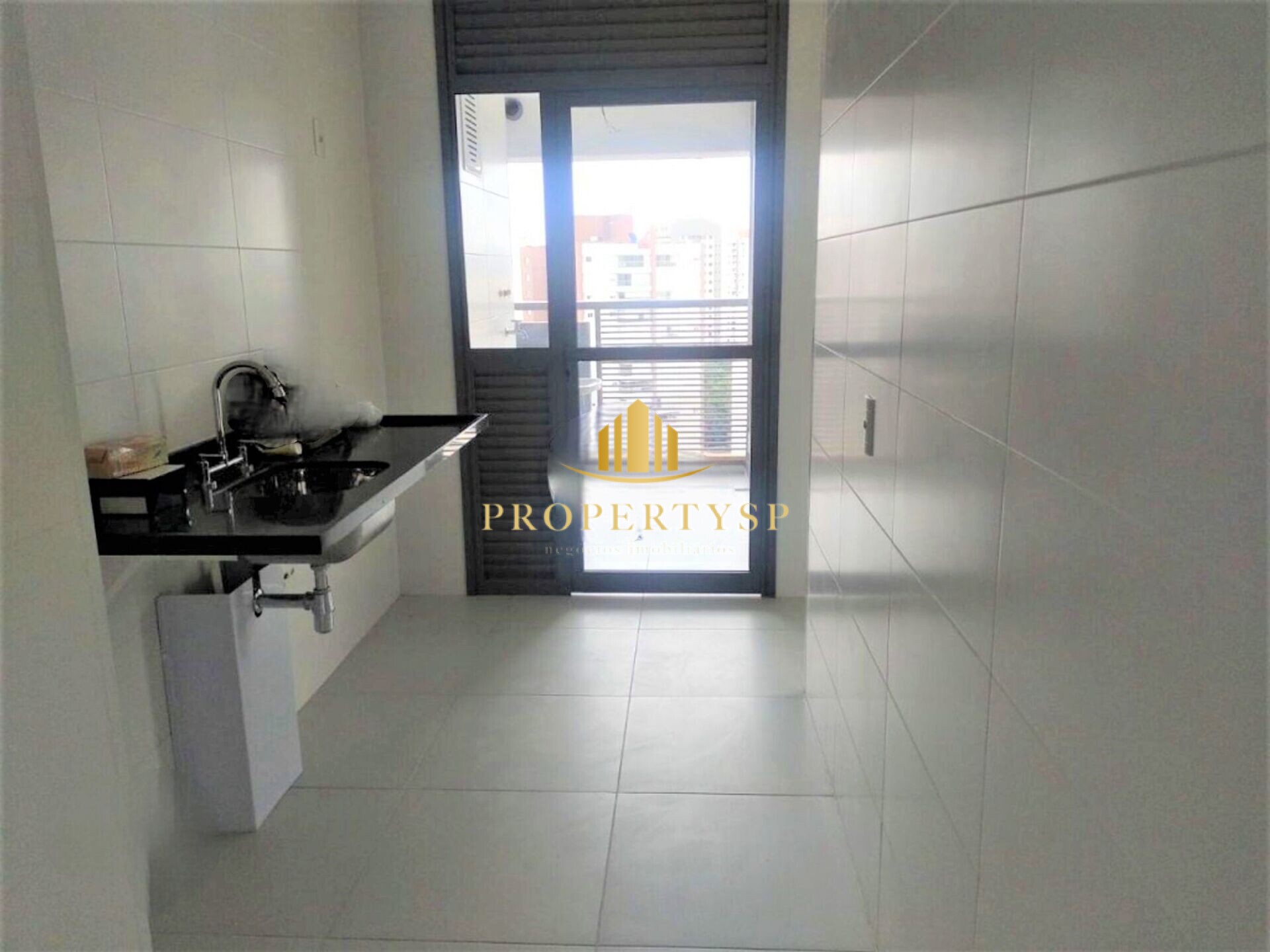 Apartamento à venda com 3 quartos, 105m² - Foto 4