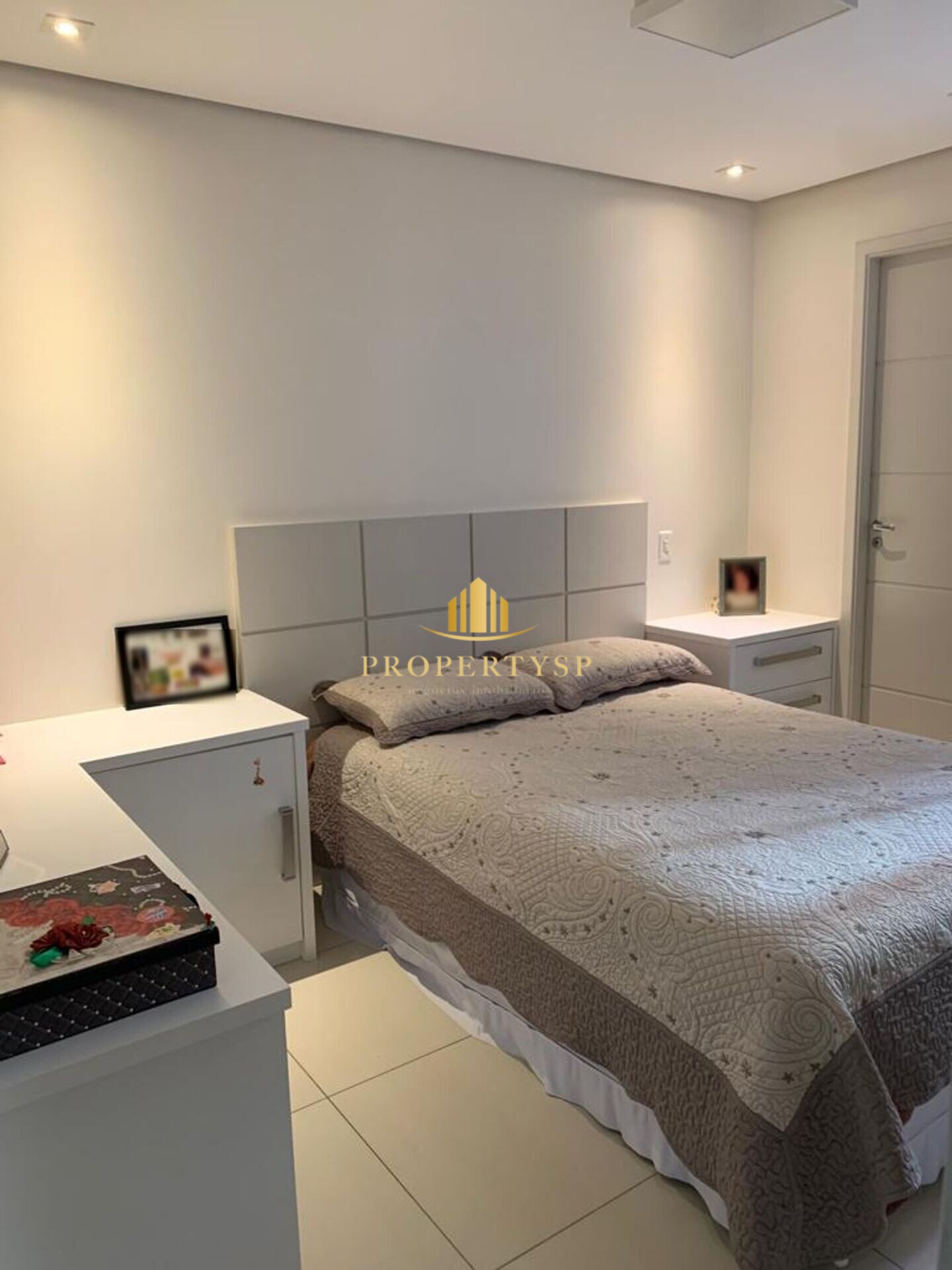 Apartamento à venda com 3 quartos, 80m² - Foto 12